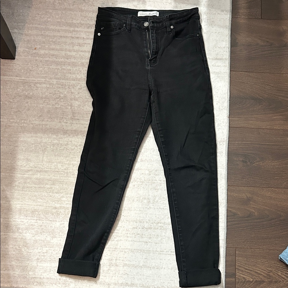 KanCan Women's Black Ankle Jeans